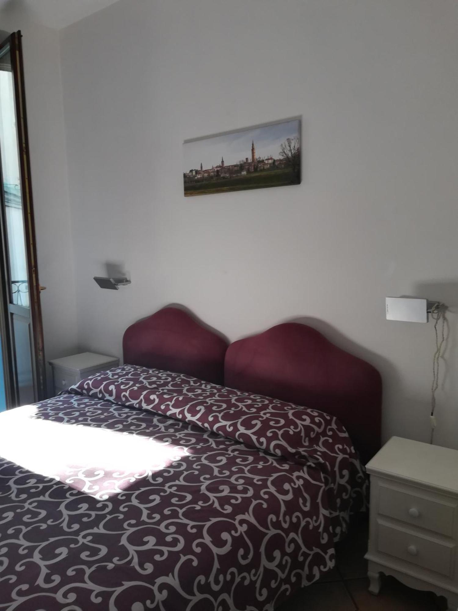 Bilocale Vicino Al Teatro Ponchielli Apartman Cremona Kültér fotó